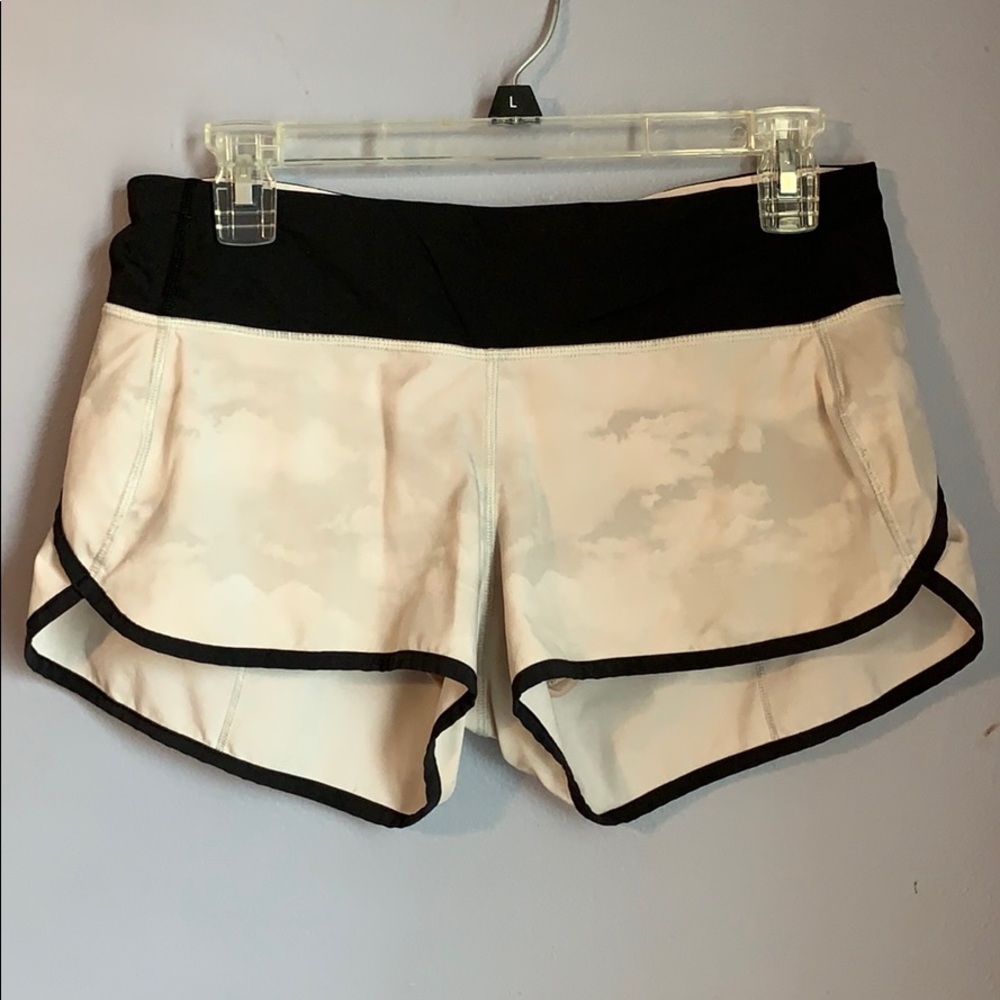 Lulu Lemon Speed Up Short